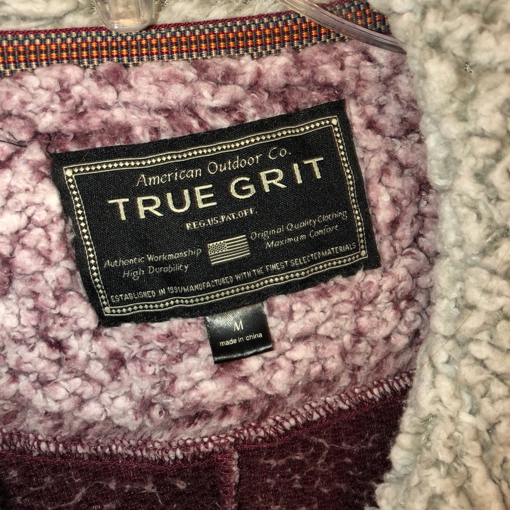 True grit pullover - Picture 2 of 2